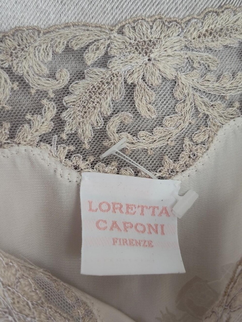 Loretta Caponi white satin lace trim maxi dress floral embroidery & bow straps S - Picture 4 of 7